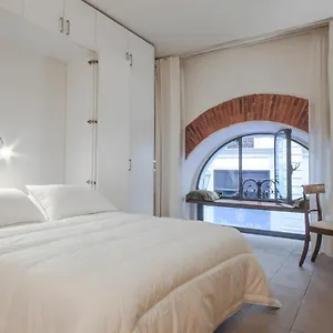 https://duomo-deluxe-apartment.it-tuscanyhotel.com